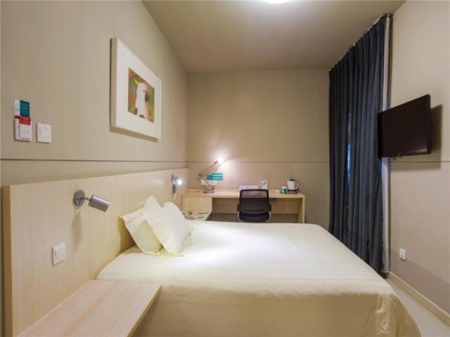 Jinjiang Inn Shaoxing Keqiao Wanda Plaza Convention and Exhibition Center Hotel - Housity