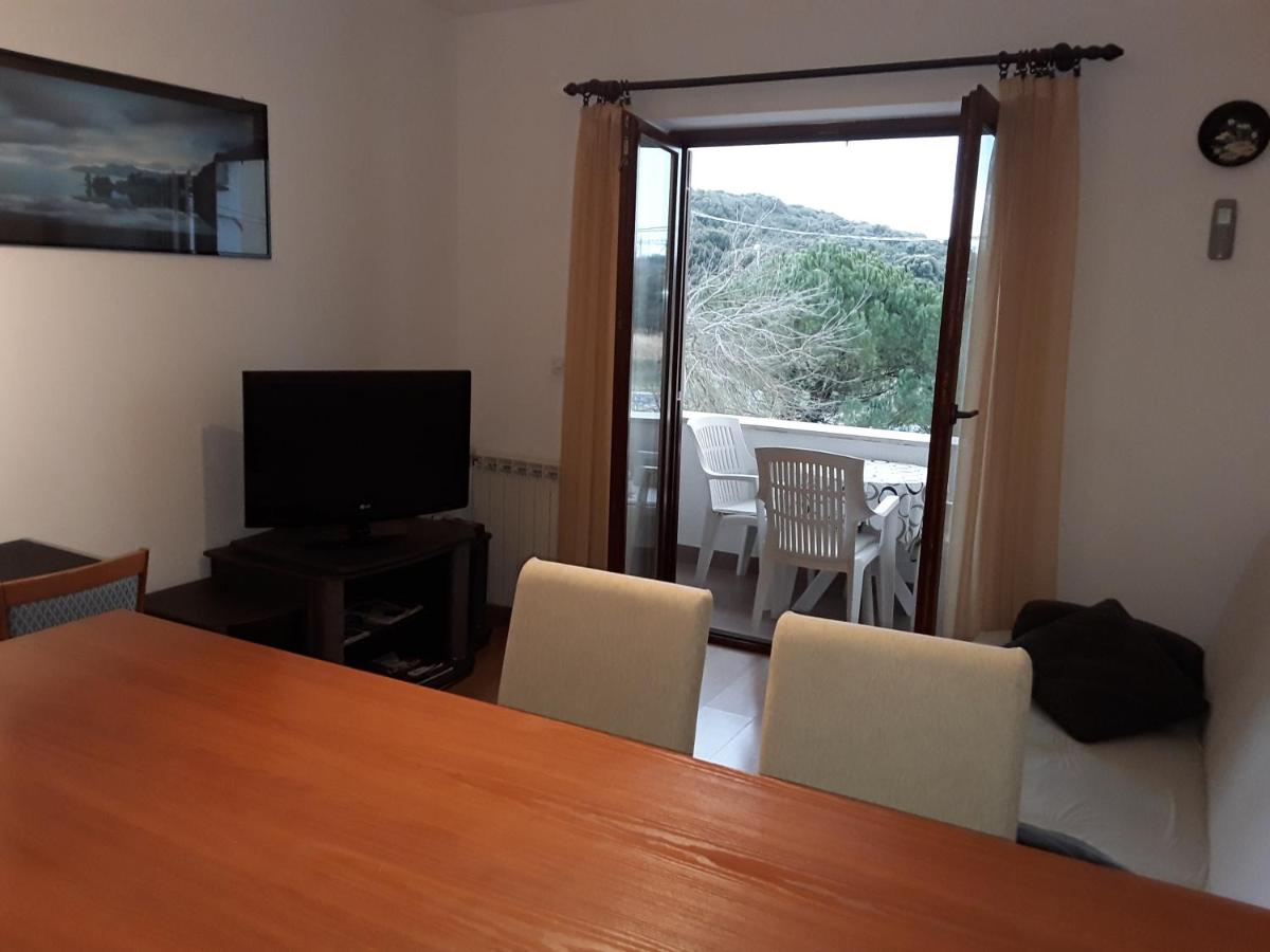 Apartments Liliana Pula - Housity