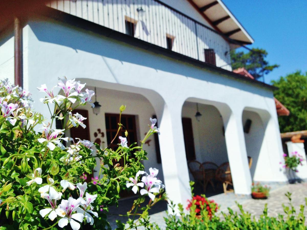 B&B Villa Incrocca - Housity