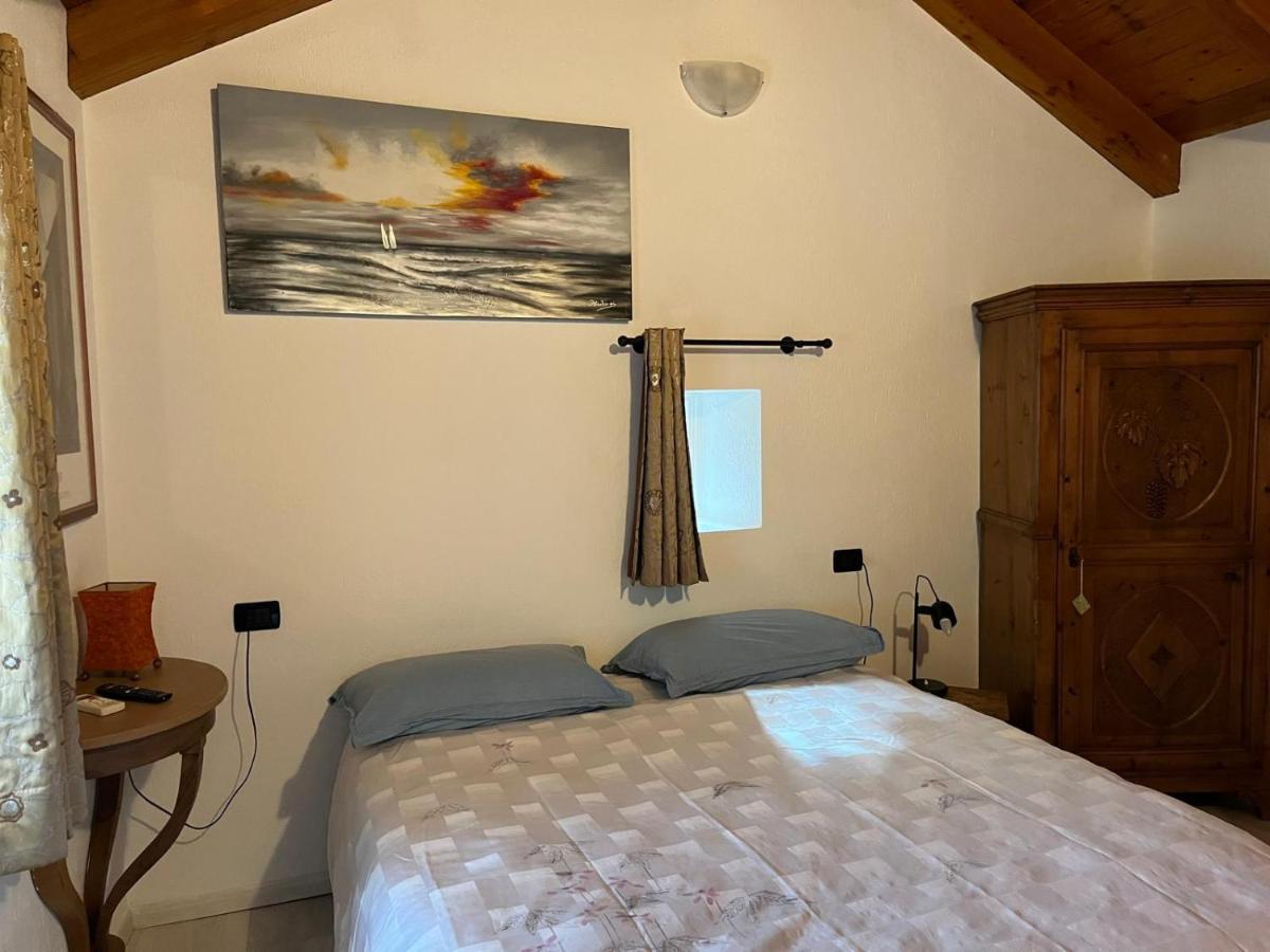Chez Sylvie Vda-Issogne-001 - Housity
