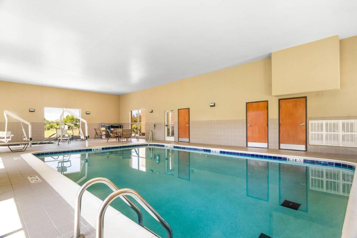 Comfort Suites - Hizvo
