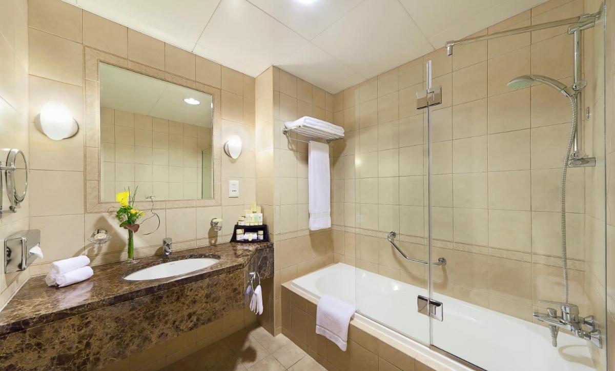 Al Manzel Hotel Apartments - Hizvo