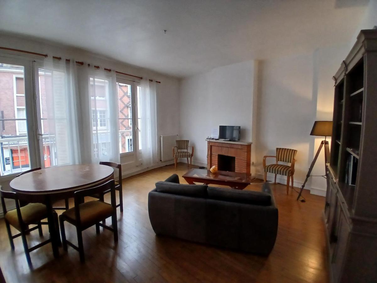 Charmant appartement au pied du château - Hizvo