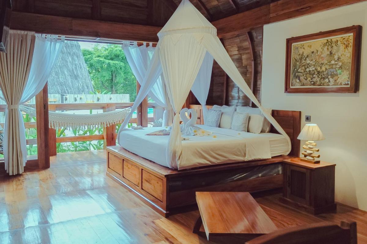 Lagoona Beach Bungalows - Eco Bungalows Batukaras - Housity
