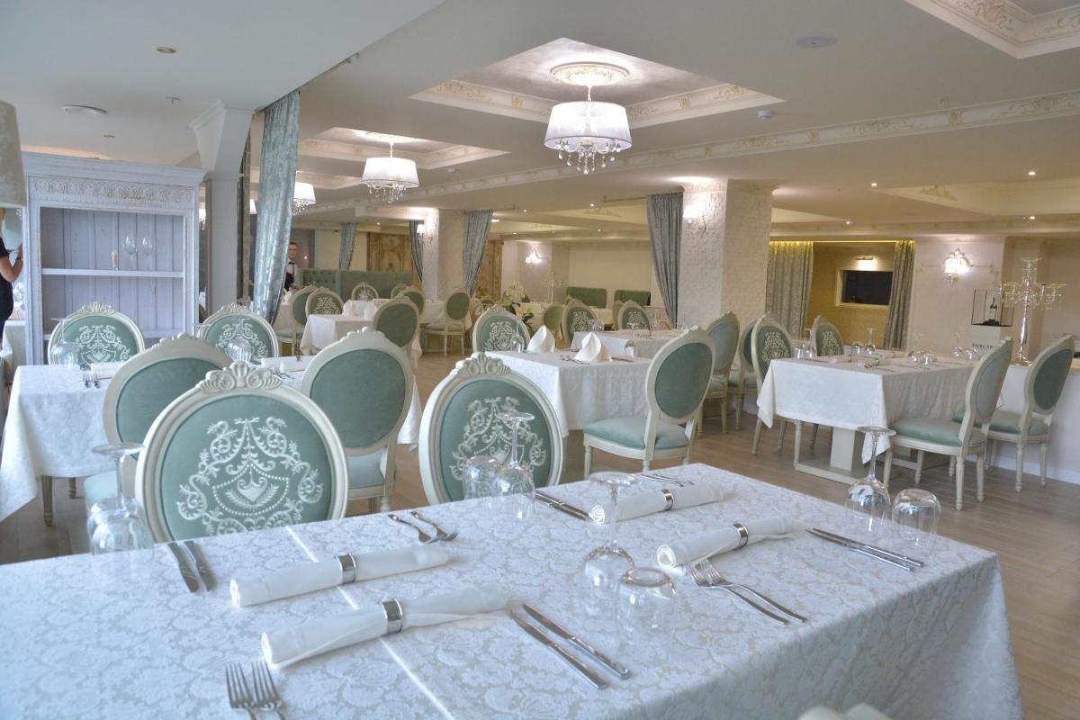 Bristol Central Park Hotel - Housity
