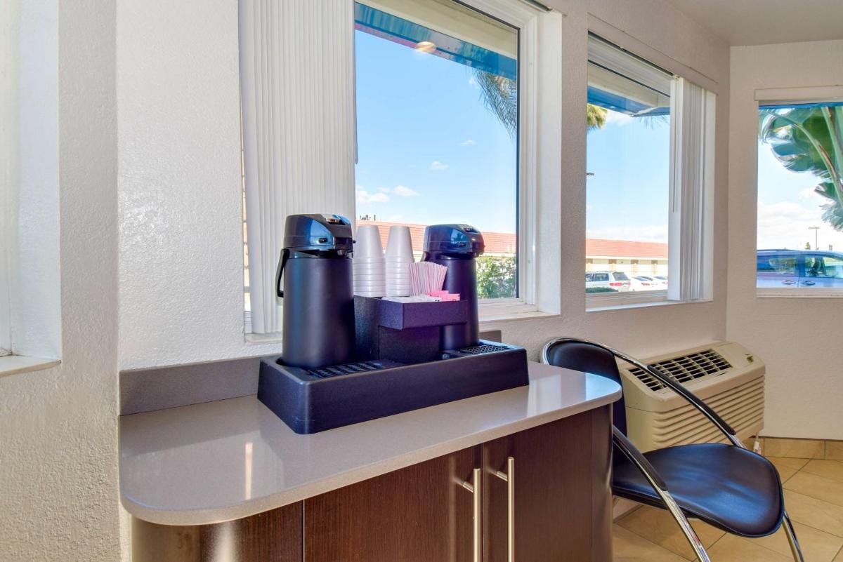 Motel 6-Riverside, CA - South - Housity