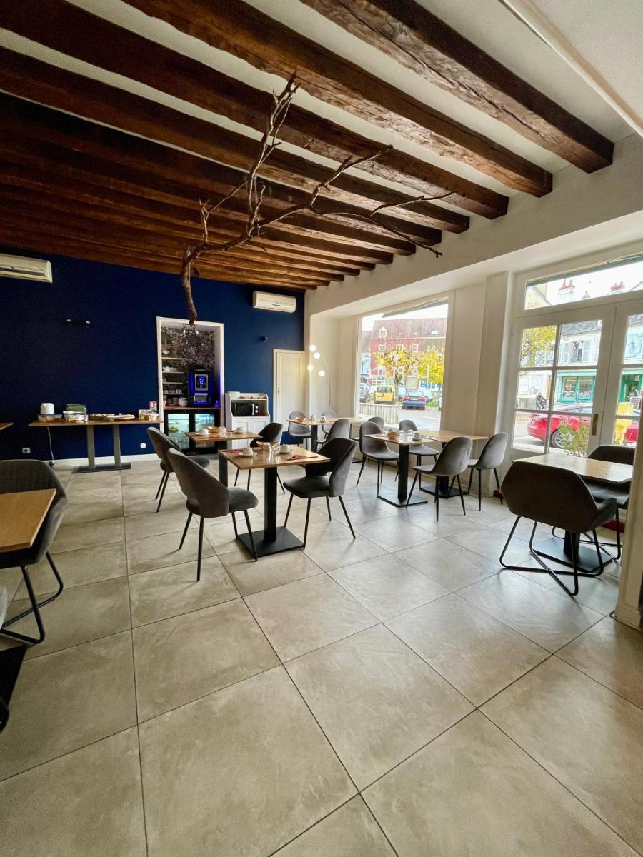 Hotel restaurant LA PLACE - Housity
