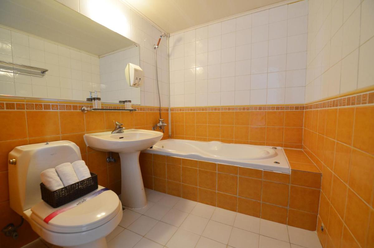 Nova Motel - Housity