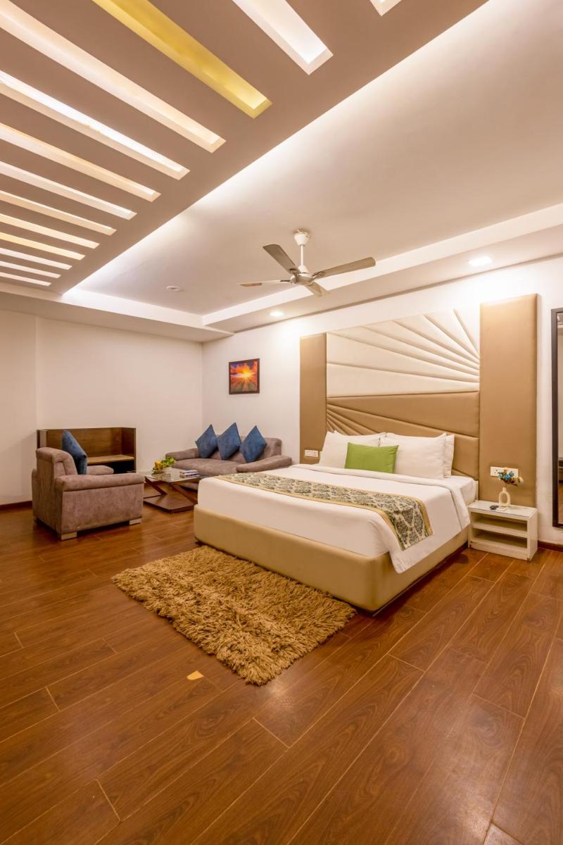 Vivid Boutique Hotel, Medanta, Gurugram - Housity