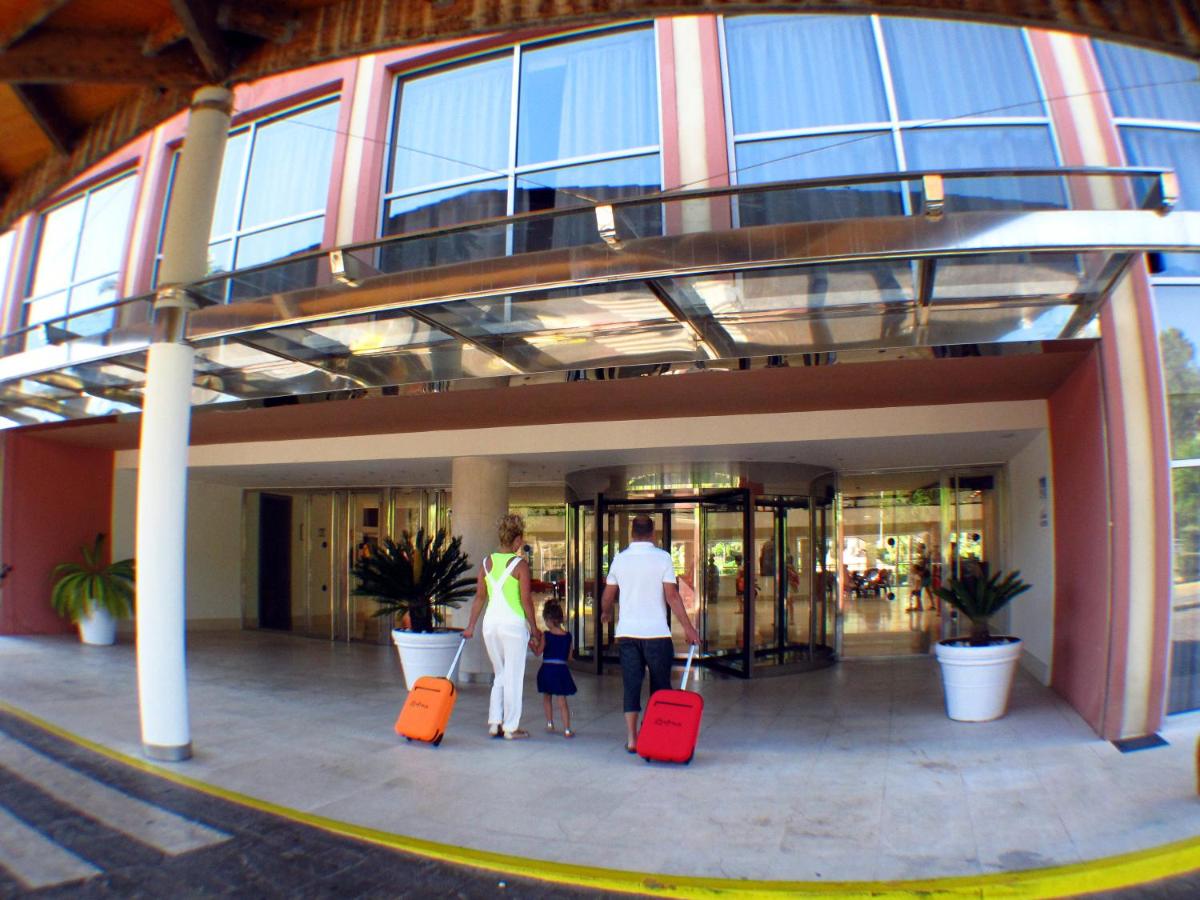 Clientes alojados en Ohtels Islantilla