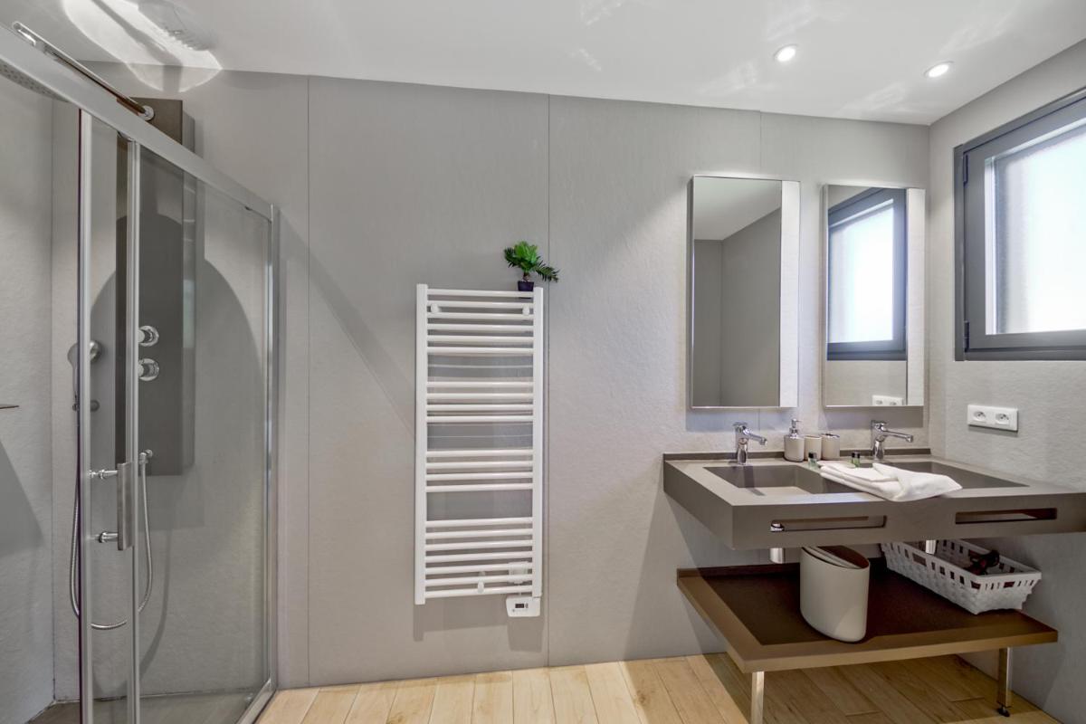 Salle de bains dans l'établissement Résidence Pierre & Vacances Premium Vesna Rossa