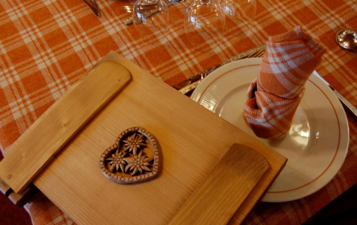 Photo de la galerie de l'établissement Hôtel Les Côtes, Résidence Loisirs et Chalets, à Morzine