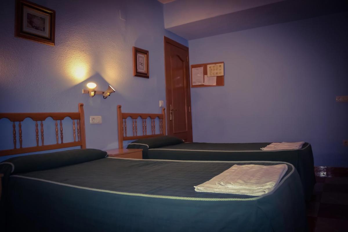 Hostal Tarifa - Housity