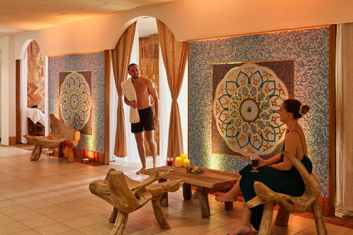 Clients de l'établissement Sofitel Golfe d'Ajaccio Thalassa Sea & Spa