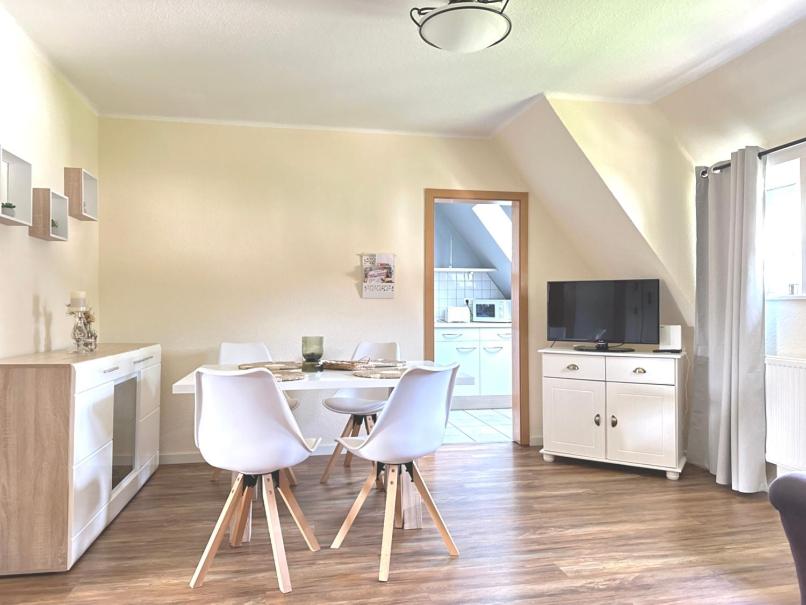 Haus Lindenstraße OG Lindenstraße 24 - Housity