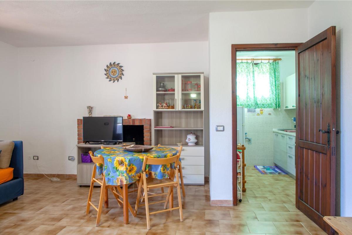 Mira Holiday Apartment Chia CIN IT11101CR - Housity