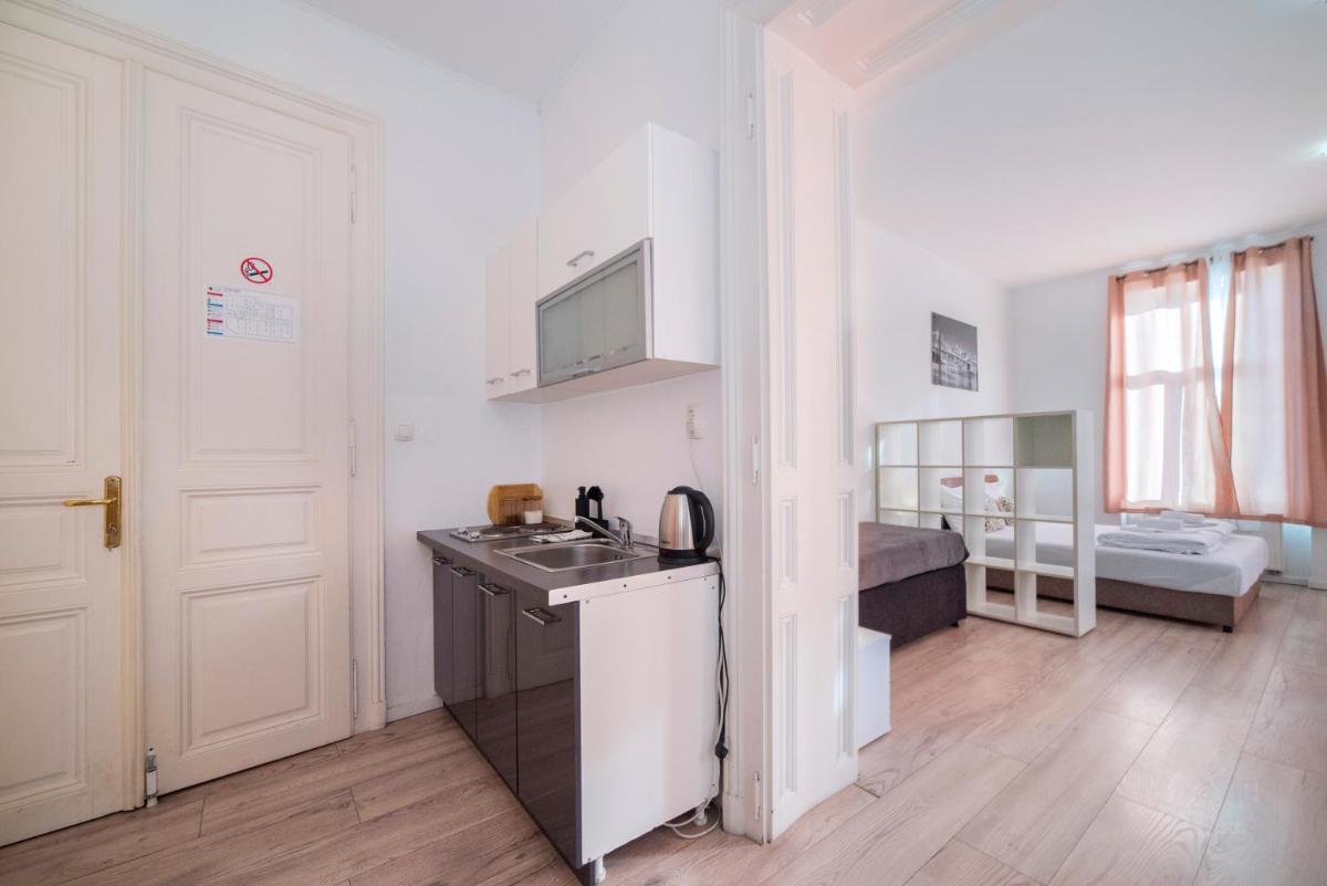 Virtus Apartments and Rooms with Free Private Parking - Housity