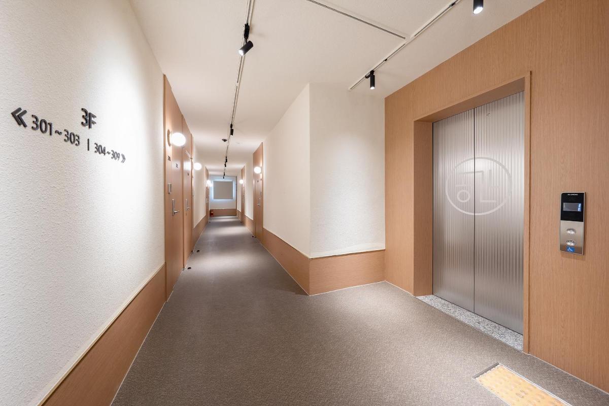 Gyeongju Hotel Gonggan - Housity