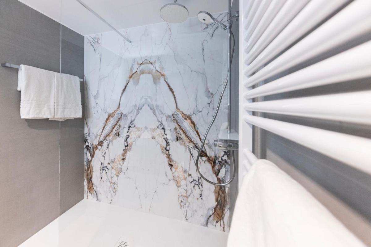Hotel Domizil - Housity