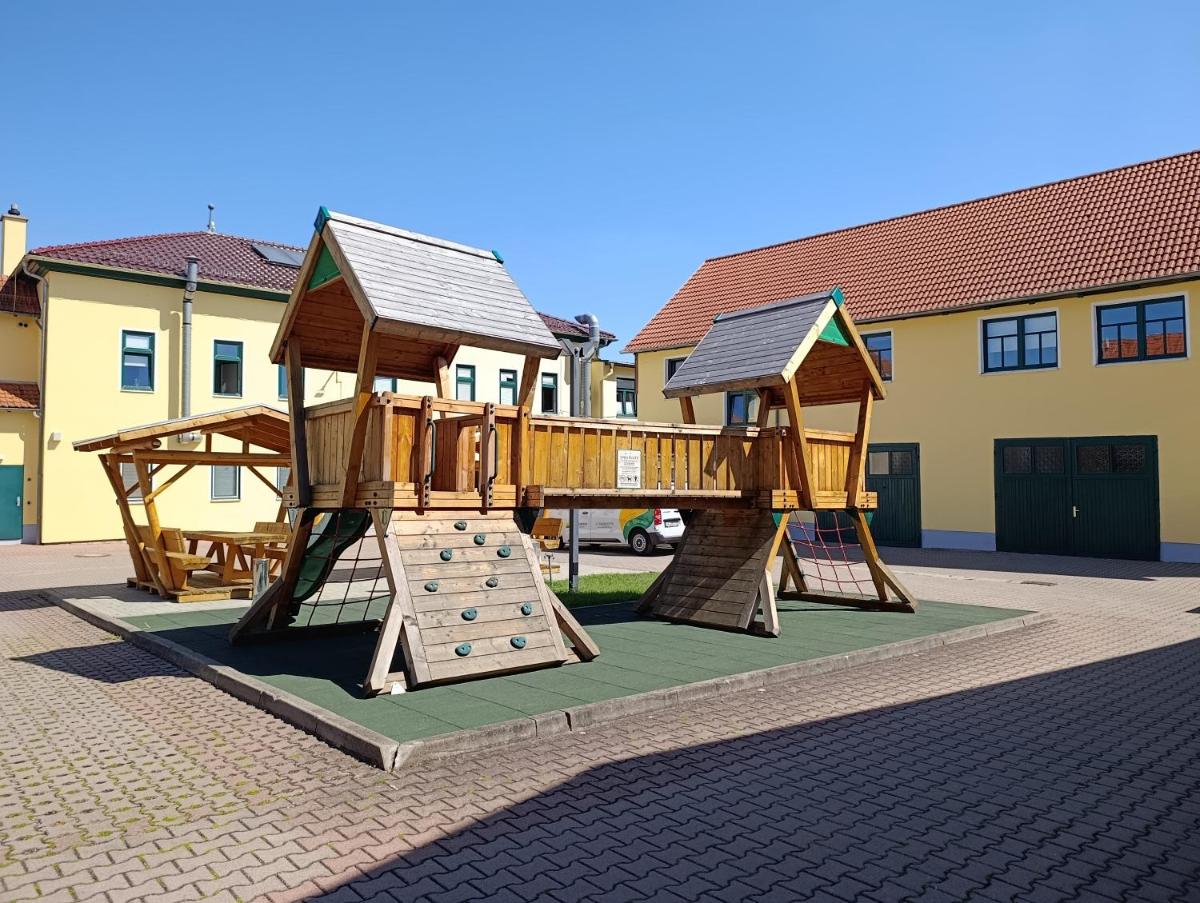 Pension Schwalbennest - Housity