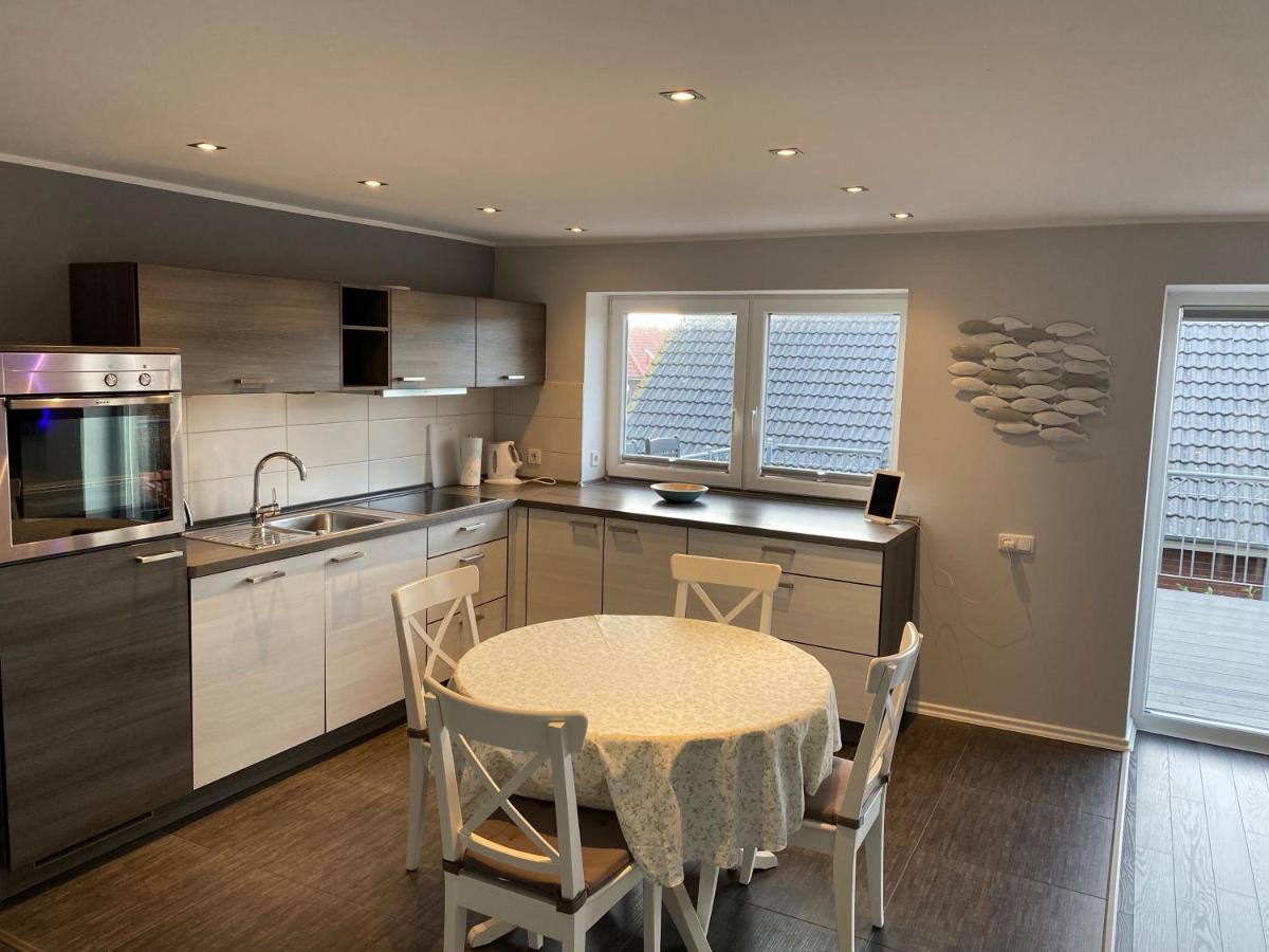 Ferienwohnung In Ruhiger Lage Mit Großem Balkon - Housity