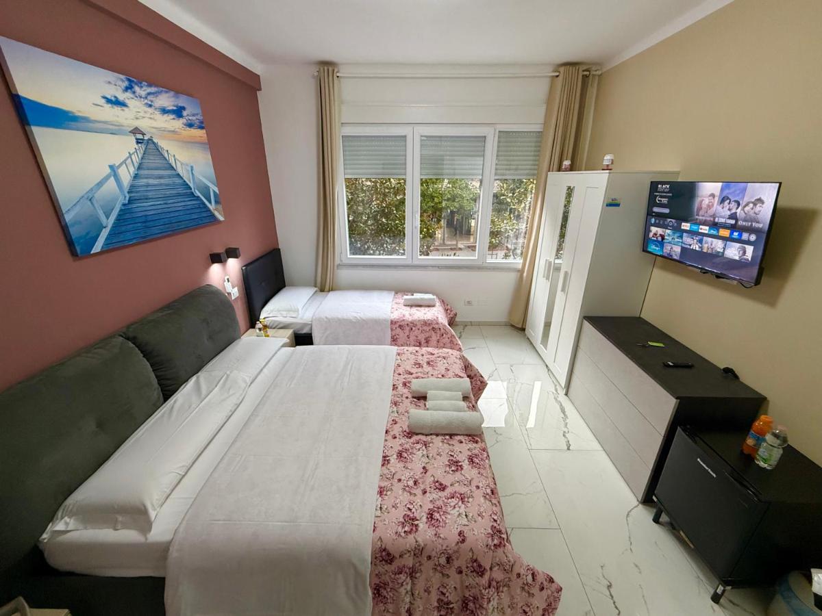 Desire guest House - Housity
