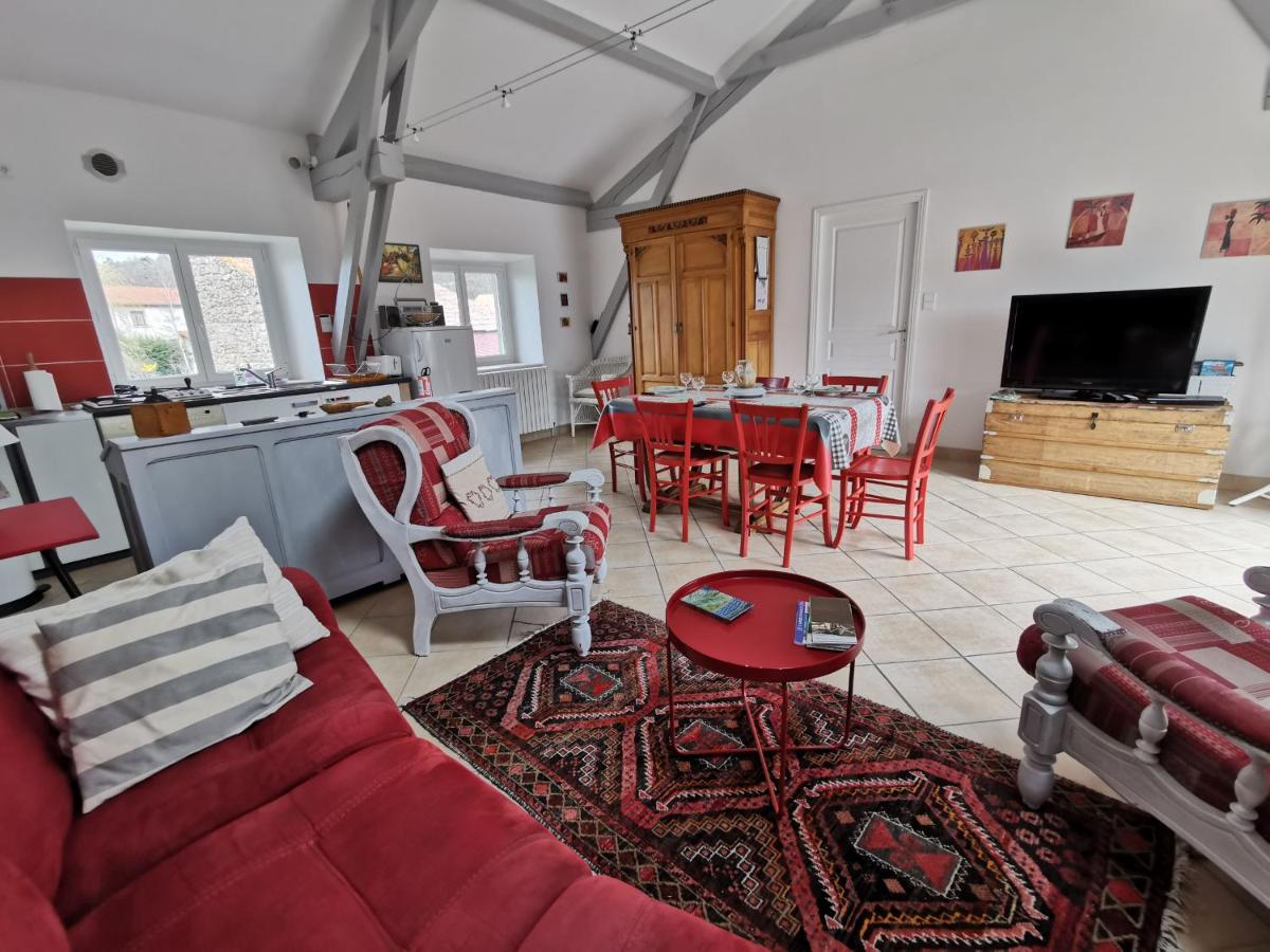 Gîte familial au cœur des gorges de la Loire avec équipements bébé et loisirs extérieurs - FR-1-582-238 - Housity