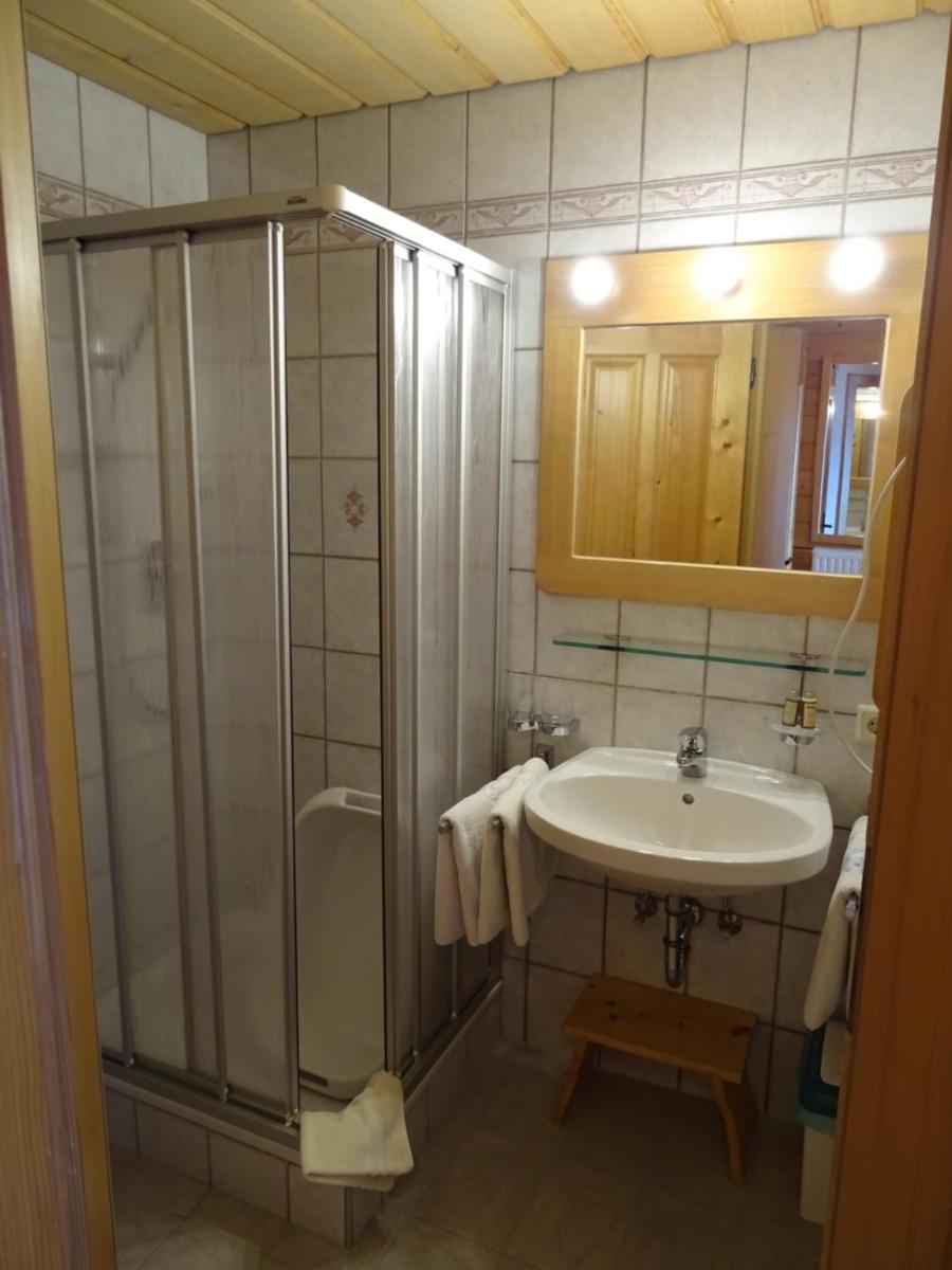 Baby- und Kinderhof Aicherbauer - Housity