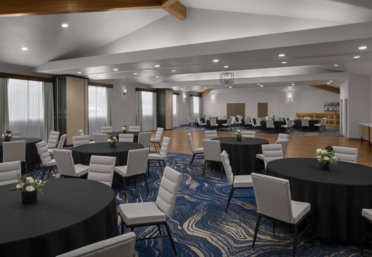 Holiday Inn Express Hotel & Suites Montrose - Black Canyon Area, an IHG Hotel - Housity