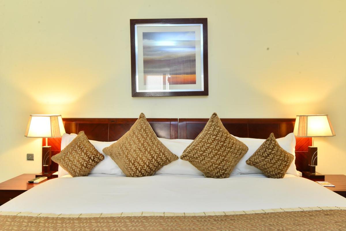 The Manor Hotel - Housity