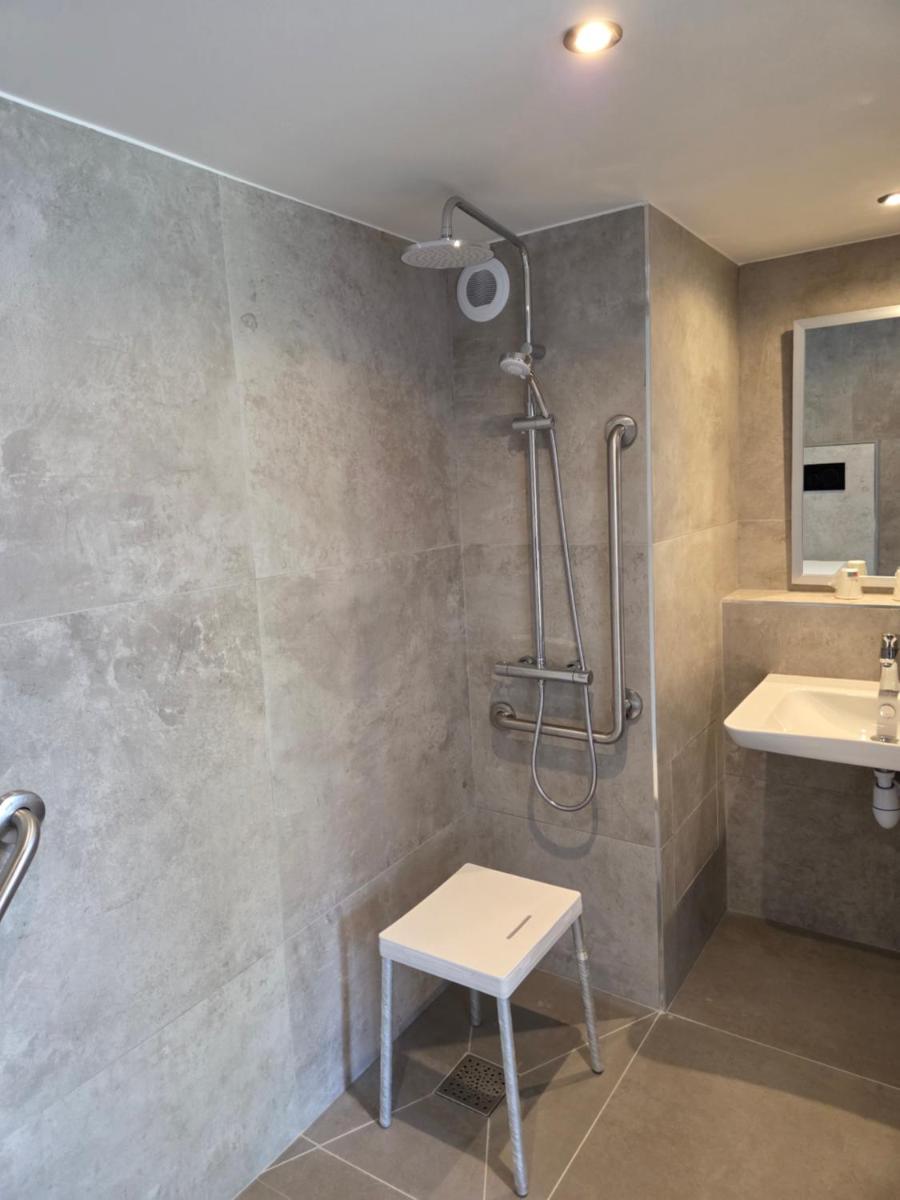 Kyriad Tarbes Odos - Housity