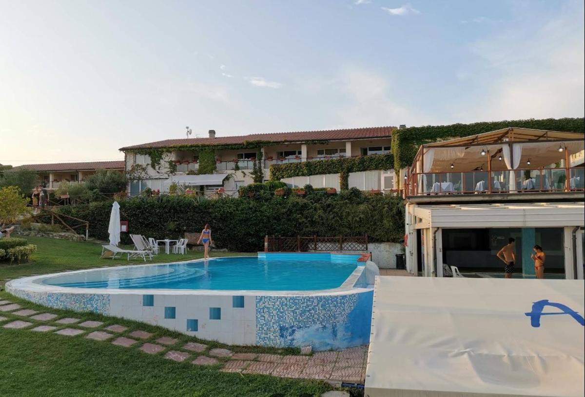 Relax Hotel Acquaviva - Tuscany Hills - Housity