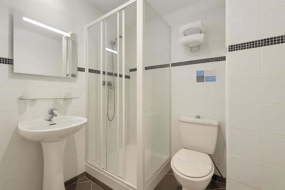 Hotel Arc Paris Porte d'Orléans - Housity