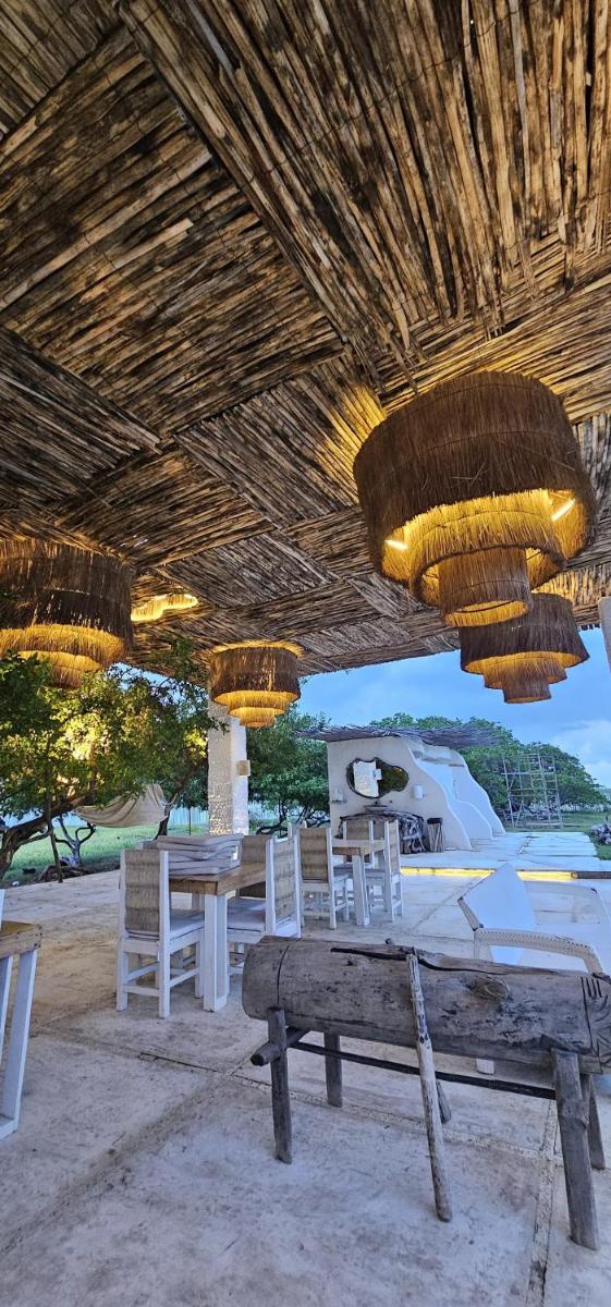 Aiwa Hotel - Housity