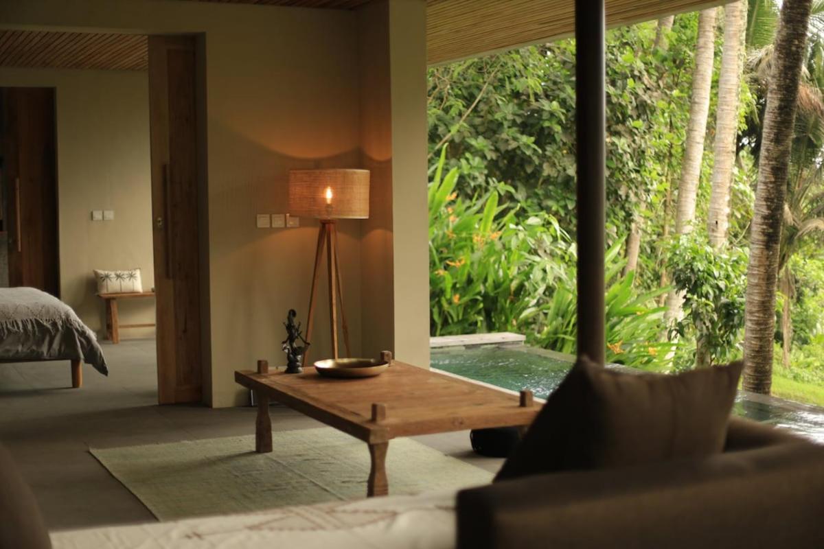 Soma Beach House - Housity