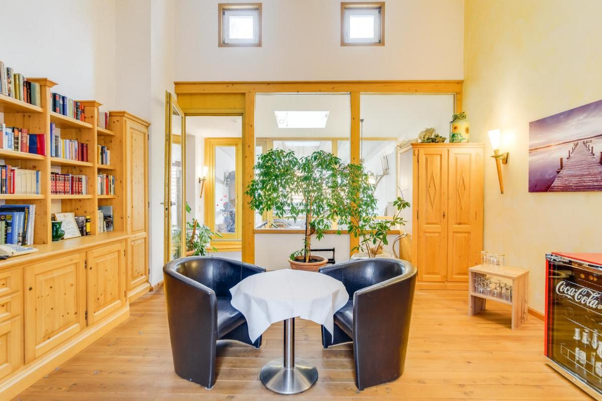 Landgasthof Hotel Rebstock - Housity