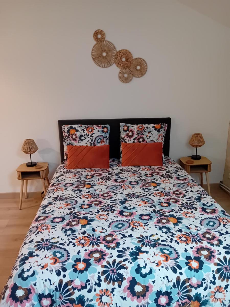 La Bergerie de Chantemille - Chambre d\'hôtes Les Mésanges - jacuzzi, piscine - Housity