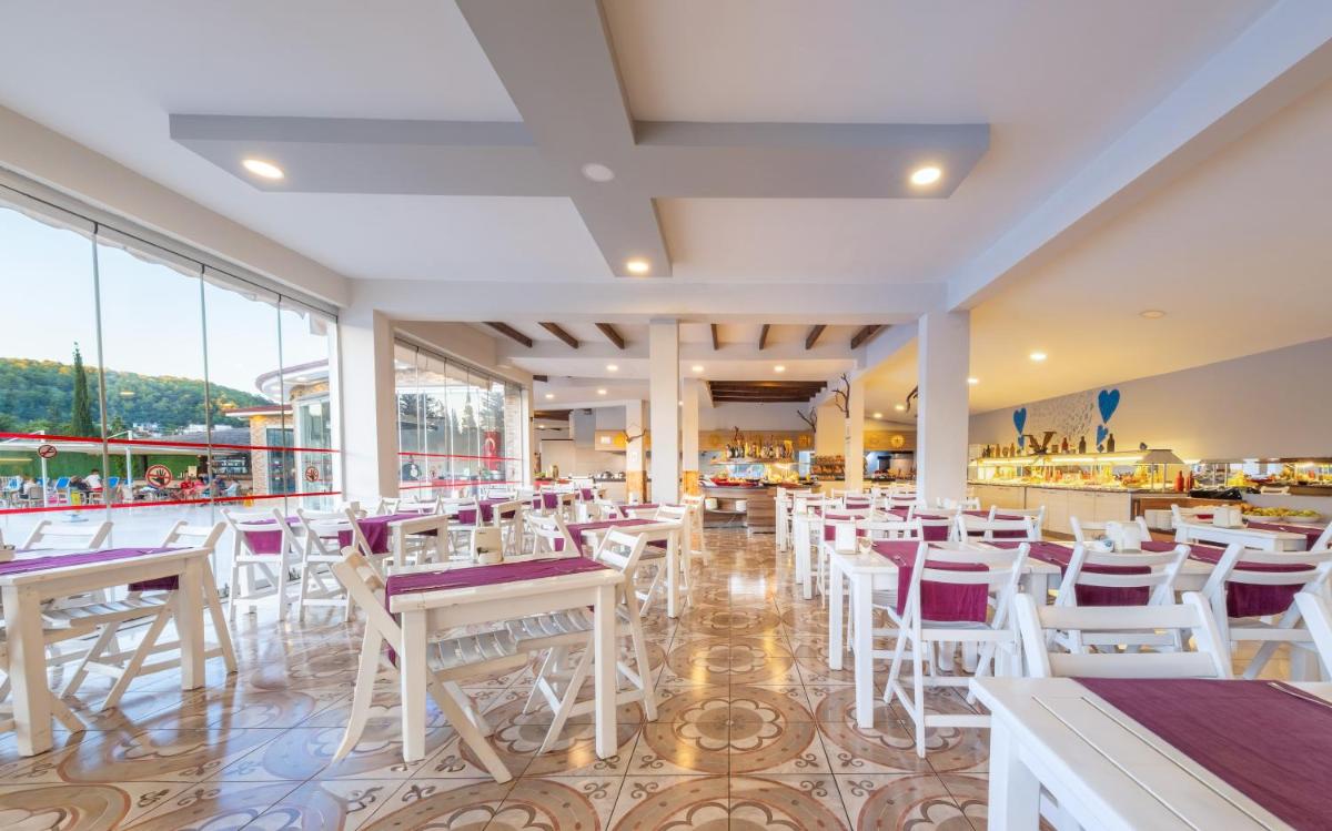 Sahra Su Holiday Village & SPA - Housity