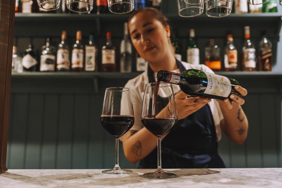 The Old Quay House Hotel - Housity