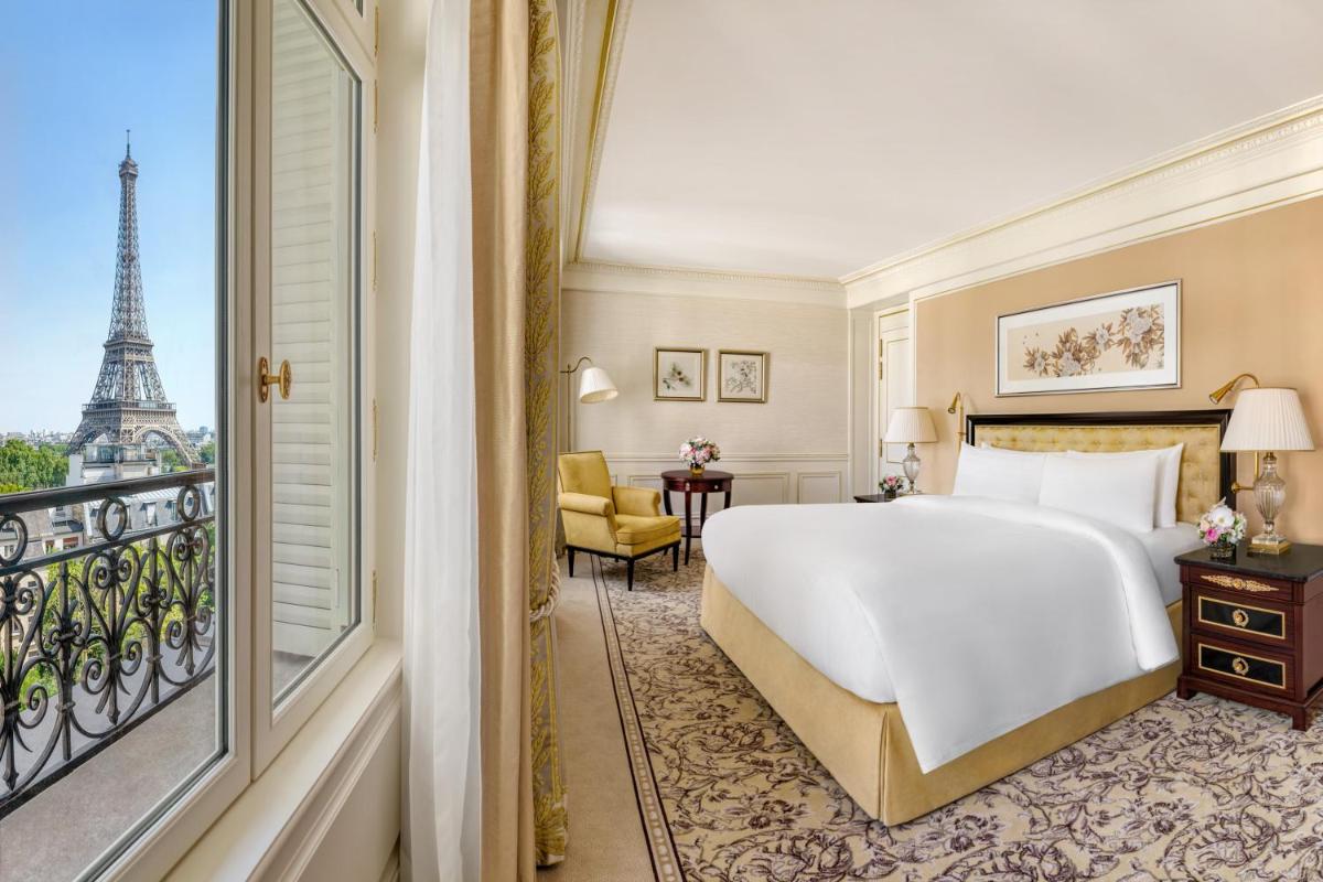 Un ou plusieurs lits dans un hébergement de l'établissement Shangri-La Paris