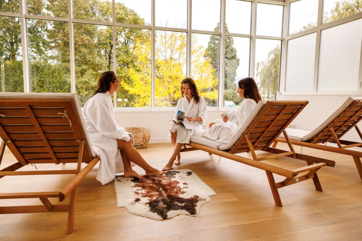 Clients de l'établissement Mercure Aix-les-Bains Domaine de Marlioz Hôtel & Spa