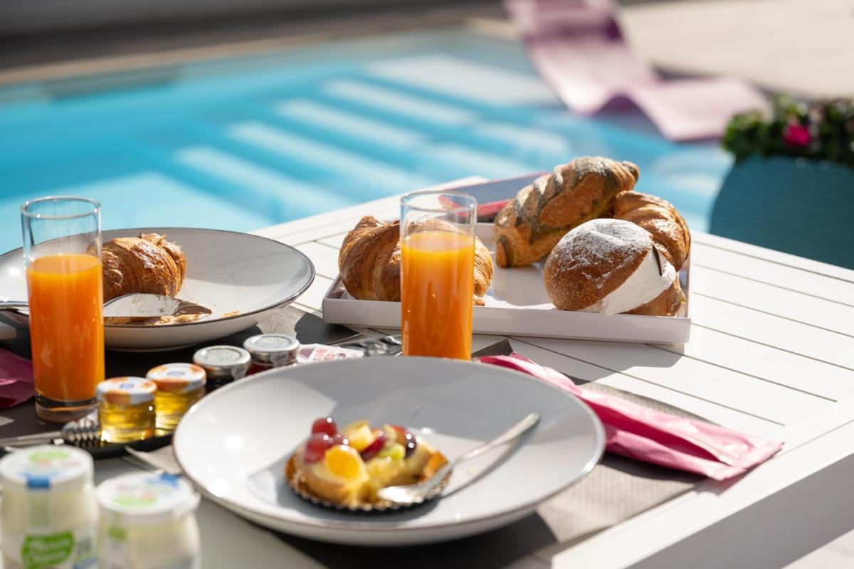 Tropicana Suite - Adults Only - Housity