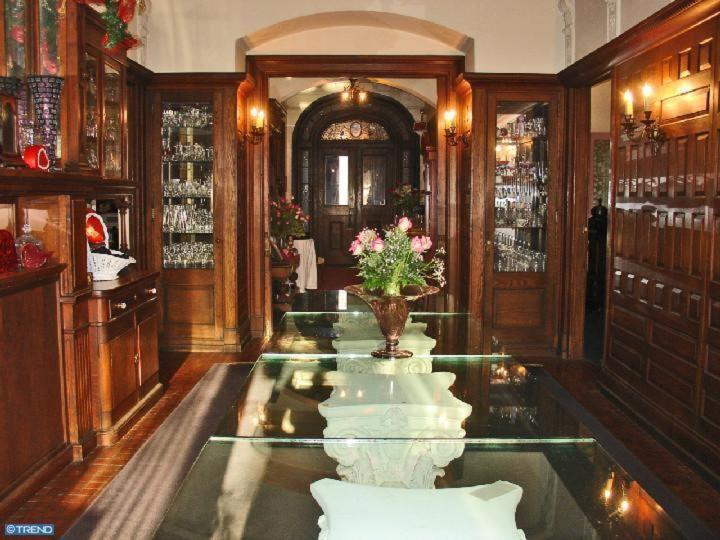 The Inn at Centre Park - Housity