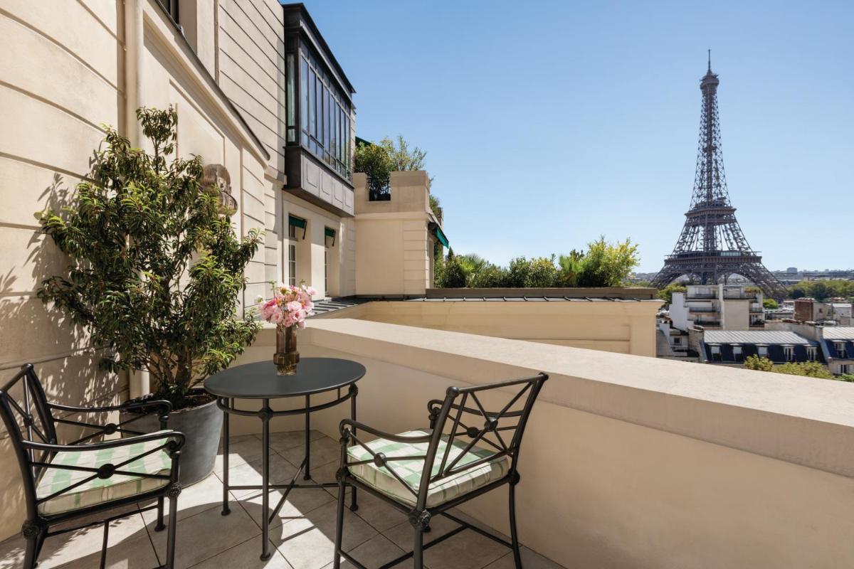Balcon ou terrasse dans l'établissement Shangri-La Paris