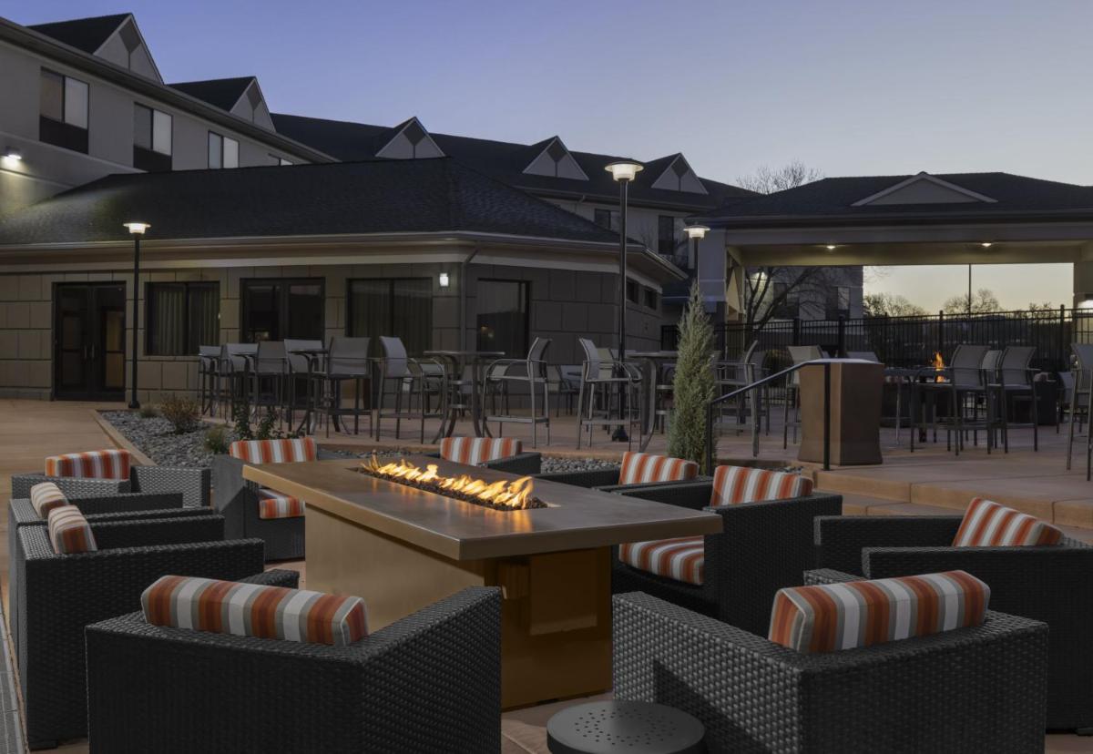 Holiday Inn Express Hotel & Suites Montrose - Black Canyon Area, an IHG Hotel - Housity