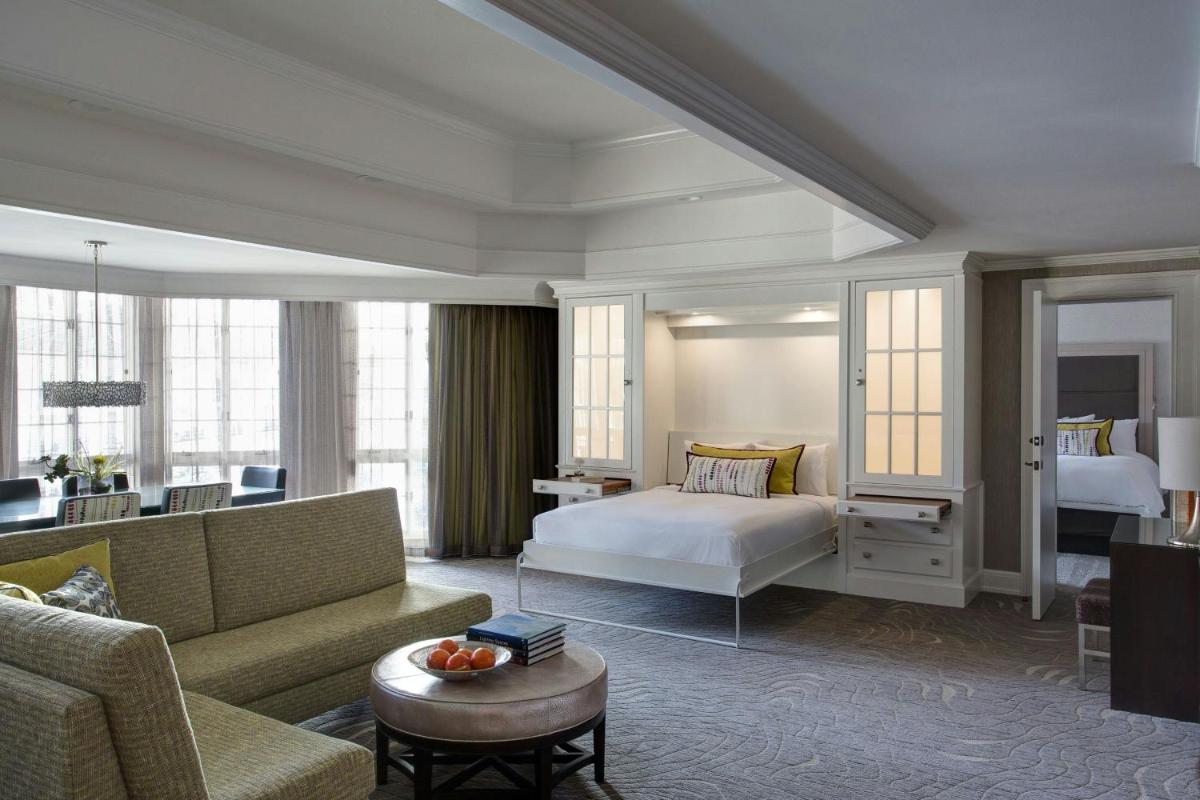 Gaylord Opryland Resort & Convention Center - Housity