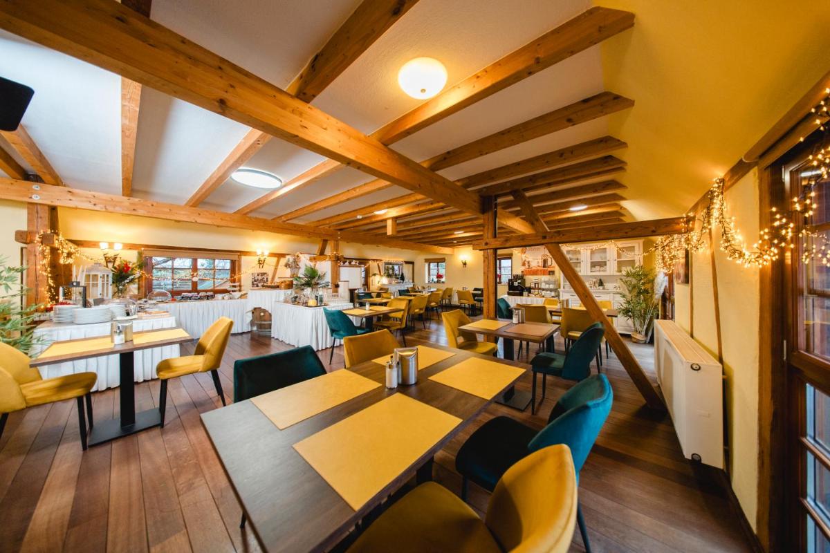 Landhotel im Hexenwinkel - Housity