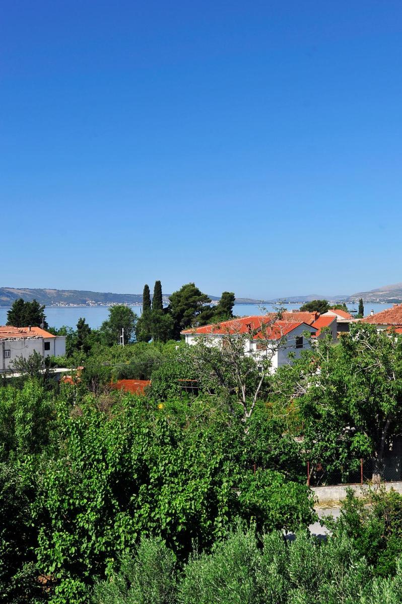 Marine Kaštela - Housity