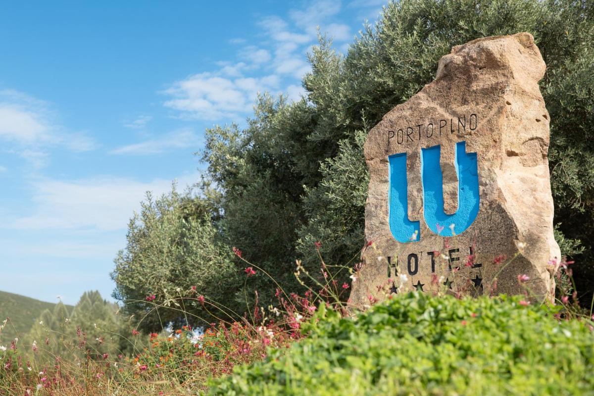 Lu' Hotel Porto Pino - Housity