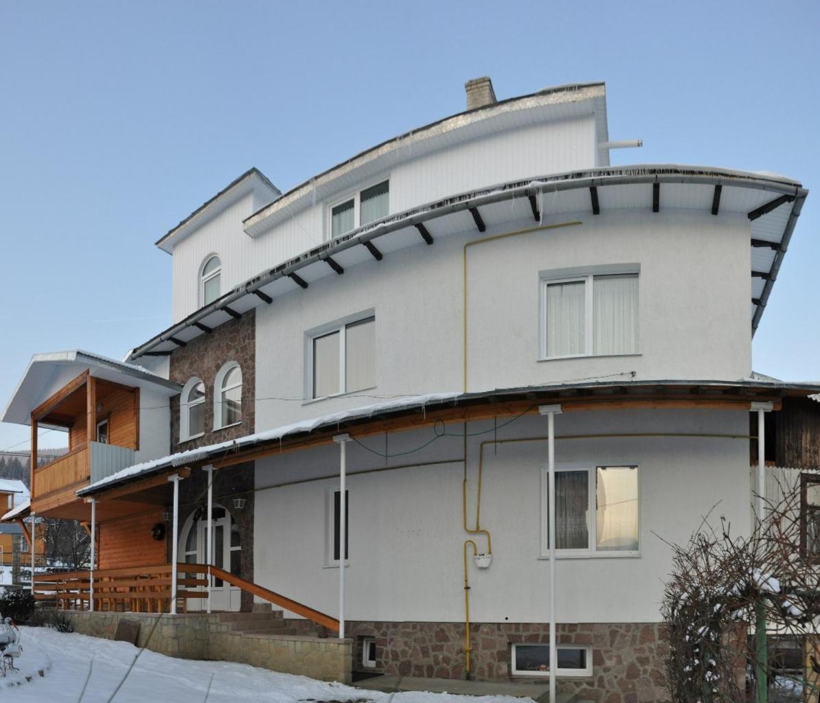 Яблучко - Housity